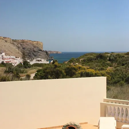 Guest house Sea View With Balcony And Pool - Da