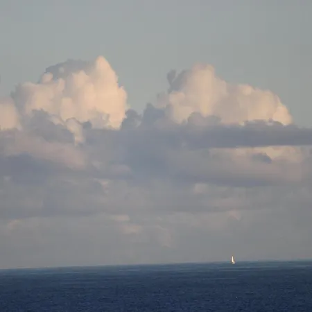 Sea View With Balcony And Pool - Da