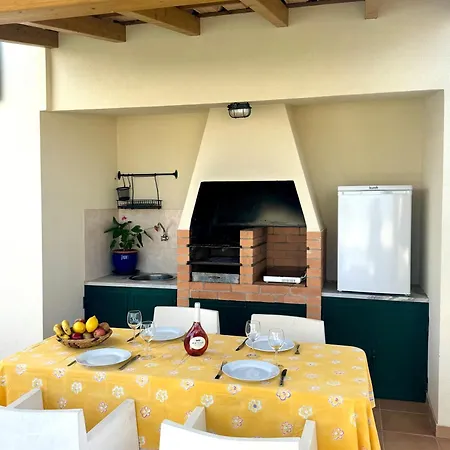 Sea View With Balcony And Pool - Da Gasthof